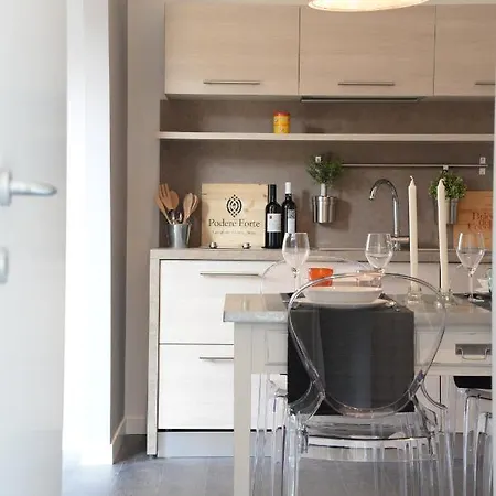Myhomeincomo - Art Design Suites Como