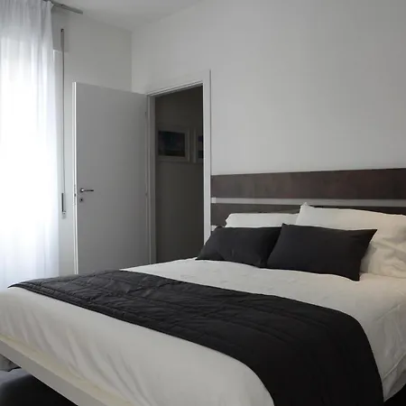 Apartment Myhomeincomo - Art Design Suites *