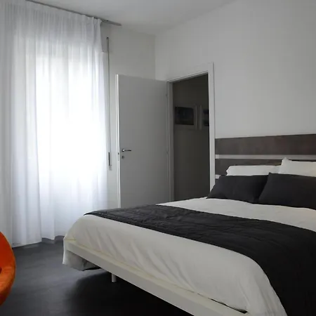 Apartment Myhomeincomo - Art Design Suites