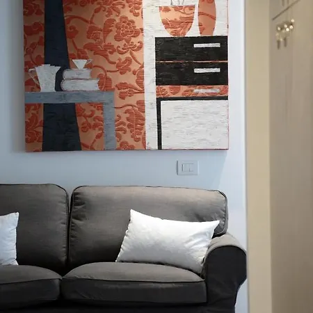 Myhomeincomo - Art Design Lejlighed