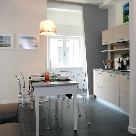 Myhomeincomo - Art Design Suites Apartment Como