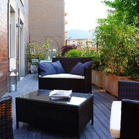 Apartment Myhomeincomo - Art Design Suites *