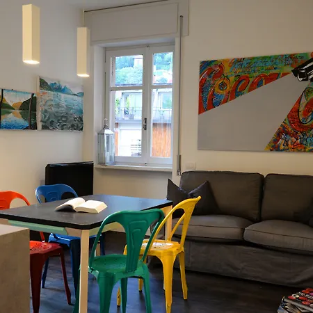 Myhomeincomo - Art Design Lejlighed